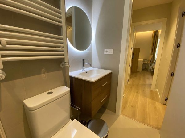 205f1b8d-fe4e-4ee5-9493-a1b055f9541a 205f1b8d-fe4e-4ee5-9493-a1b055f9541a