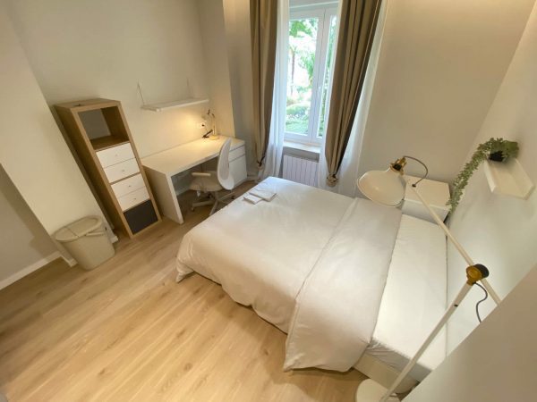 7f77f200-6ac5-48ad-a9f8-64fa5418295d 7f77f200-6ac5-48ad-a9f8-64fa5418295d