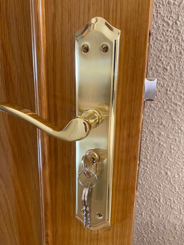 WhatsApp Image 2021-11-16 at 18.03.48 WhatsApp Image 2021-11-16 at 18.03.48