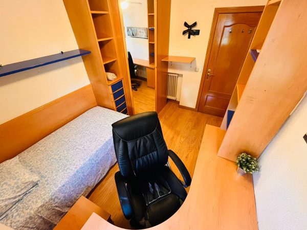 WhatsApp Image 2024-08-07 at 22.18.52 WhatsApp Image 2024-08-07 at 22.18.52