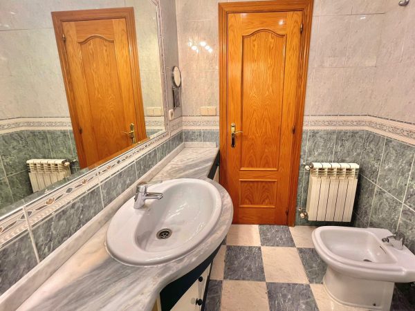 WhatsApp Image 2024-08-07 at 22.18.57 (4) WhatsApp Image 2024-08-07 at 22.18.57 (4)