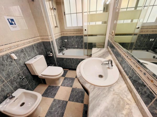 WhatsApp Image 2024-08-07 at 22.18.57 (6) WhatsApp Image 2024-08-07 at 22.18.57 (6)